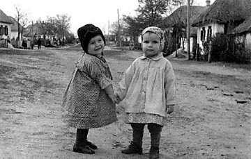 г. Шебекино. Дети на одной из улиц города, 1950-е гг.